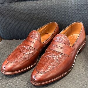 Allen Edmunds Foleys, Men’s size 11 loafers very gently worn! New Heels